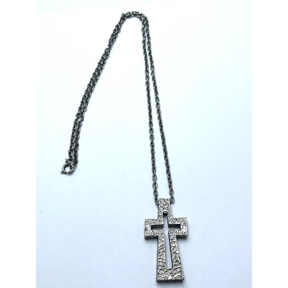Vintage Cross Pendant Charm Necklace - Picture 1 of 4